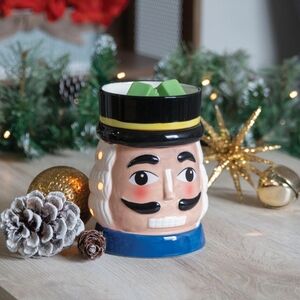 Holiday IllumiScents Illumination Wax Fragrance Warmer, Nutcracker